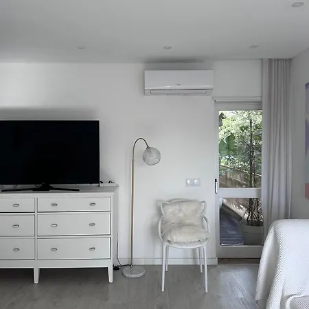 Sun Retreat Apartment